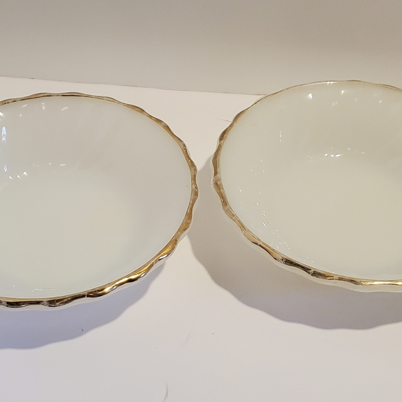 Set Of 2 Vintage Fire King Glass Golden Shell Soup/Salad Bowls | 22K Gold Trim - Picture 10 of 15